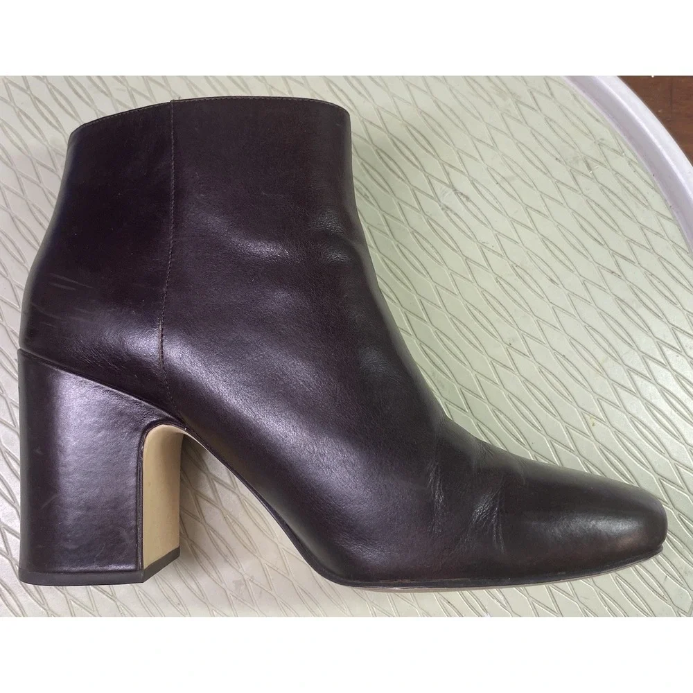 MICHAEL KORS Women Leather Deep Brown Ankle Boot 3.5 inch Heel Gold Hardware 10M